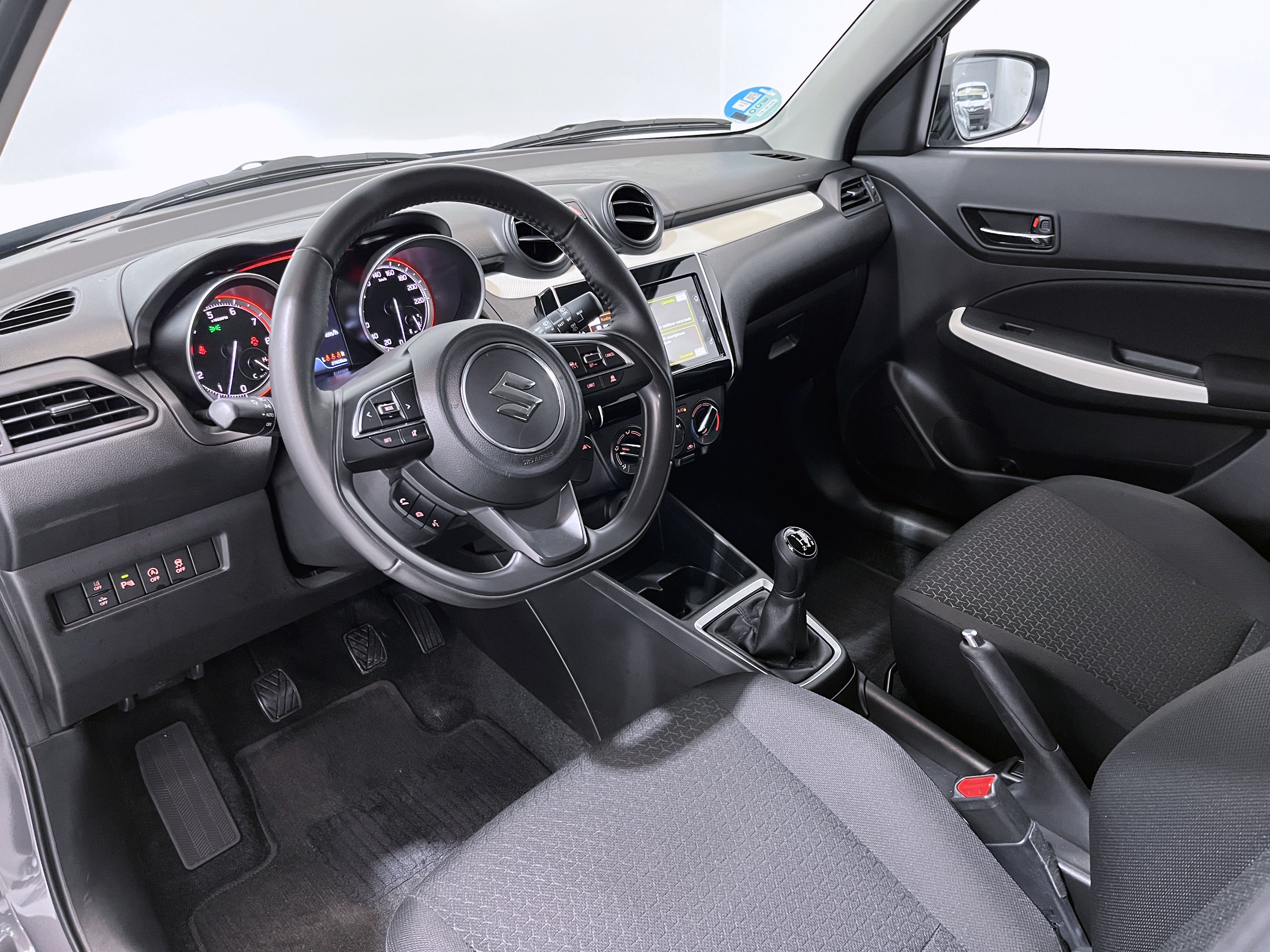 suzuki-swift-gle-29082024